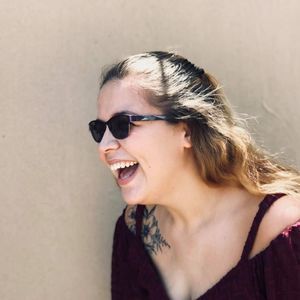 Meet your Posher, Rebecca